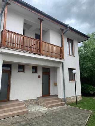 Комплексы для отдыха с коттеджами/бунгало Kalina Complex (House N23) Долна-Баня-3