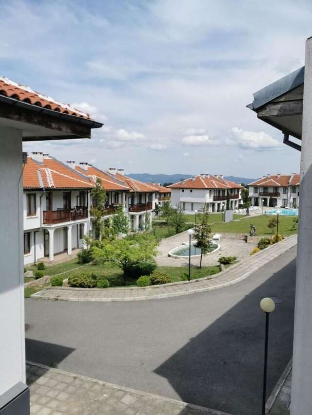 Комплексы для отдыха с коттеджами/бунгало Kalina Complex (House N23) Долна-Баня-5